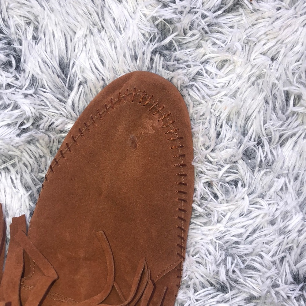 Fringe boots - Picture 2 of 3